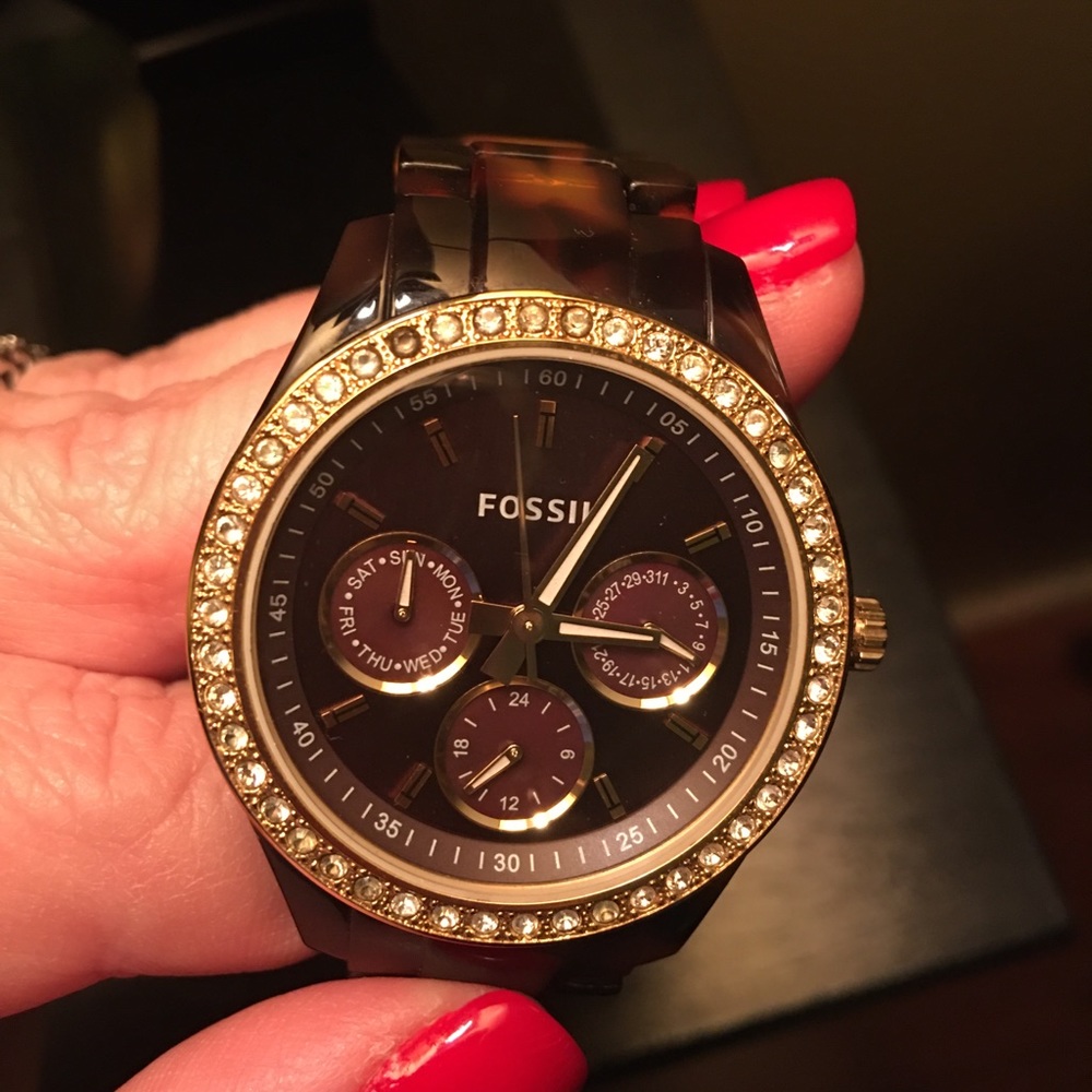 Fossil Watch - Picture 2 of 3